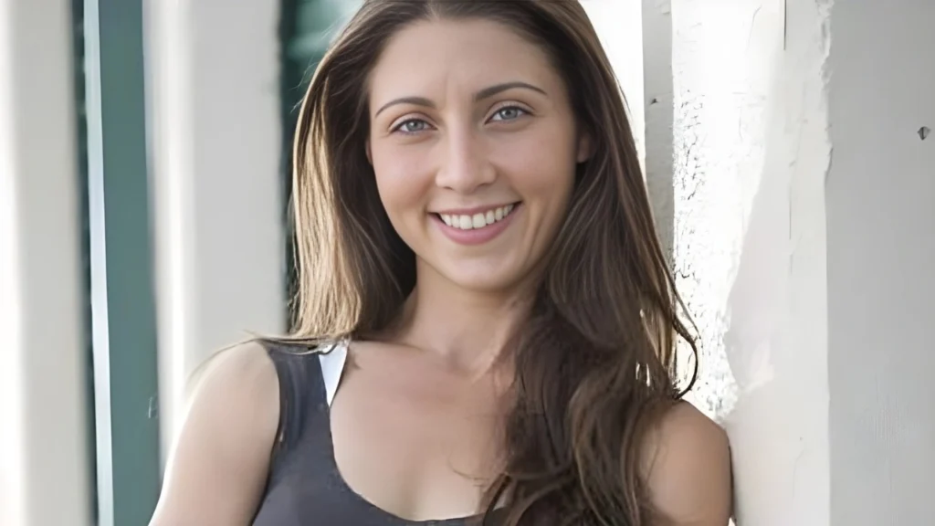 Mary Padian Goes TOPLESS, Try Not To Gasp…Take a look – Fame Verse